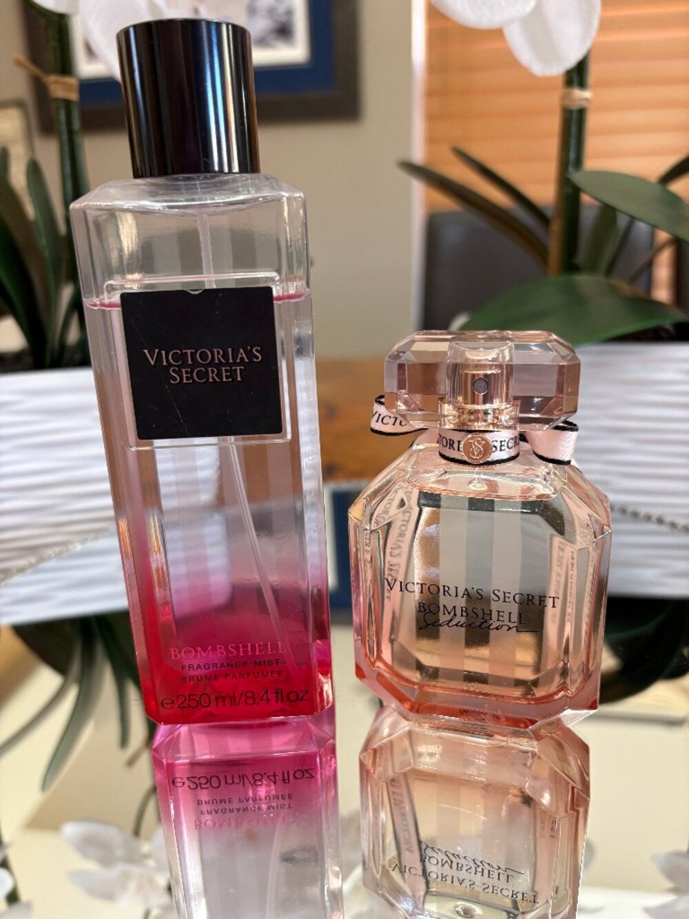 Brand New Victoria's Secret 1.7 oz. Bombshell Seduction w/ Bombshell Mist